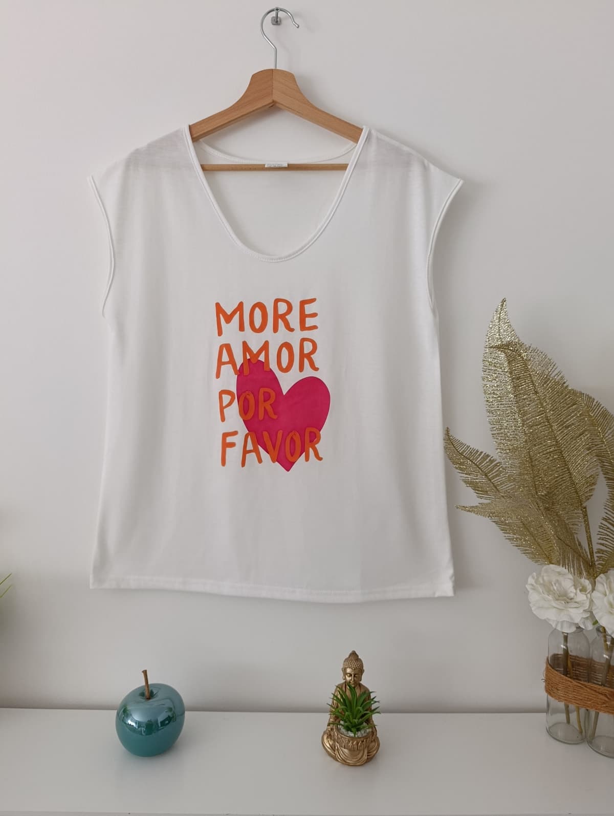 T -shirt More Amor Por Favor